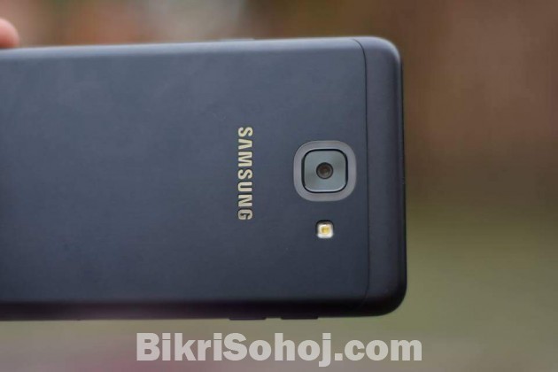 Samsung J7max
